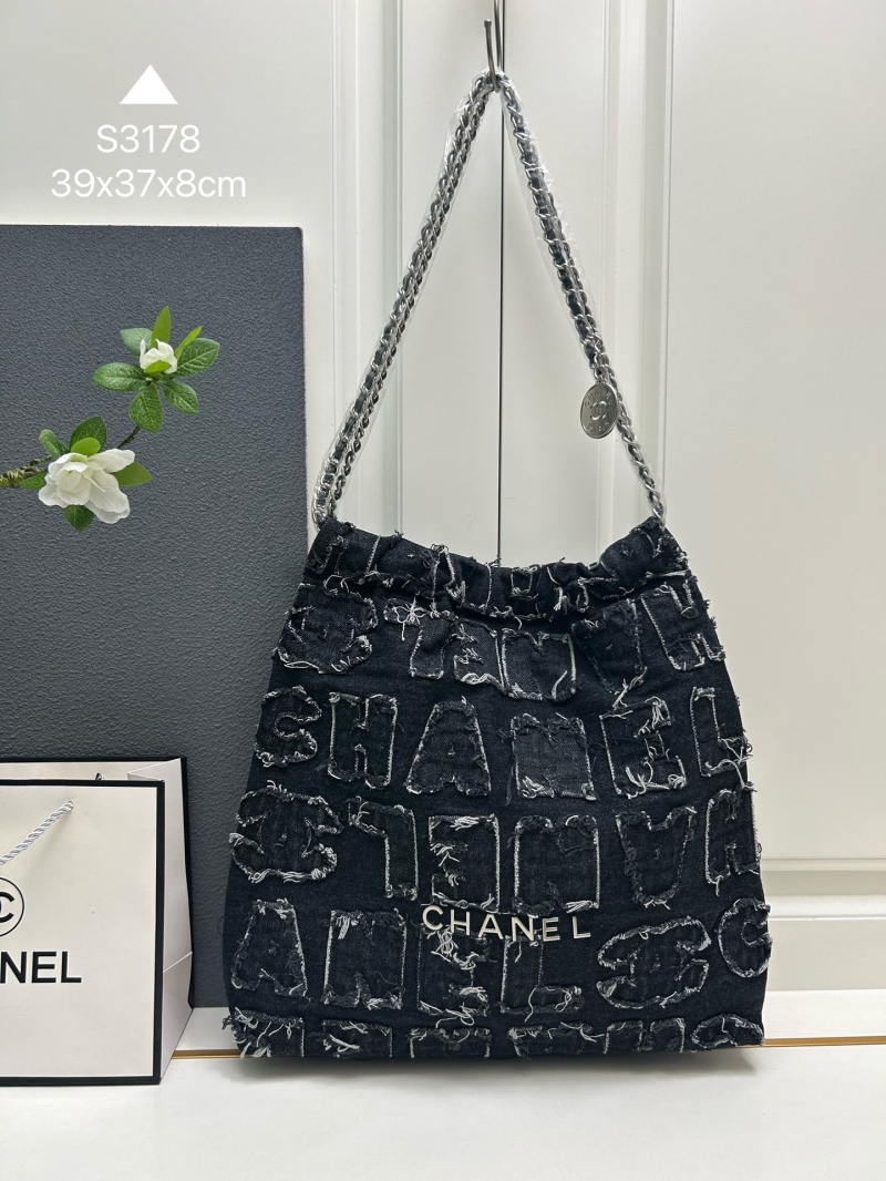 Ch**el hobo 22 bags